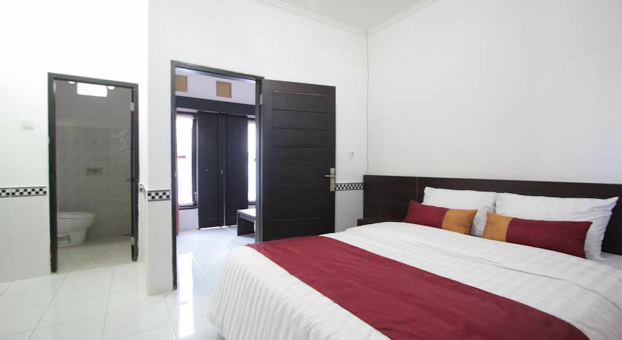 Bakung Sunset Hotel Kuta Lombok Exterior foto